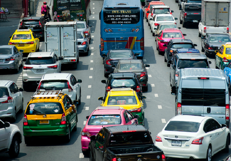 車內(nèi)的空氣污染物來源包括哪些？怎么解決？