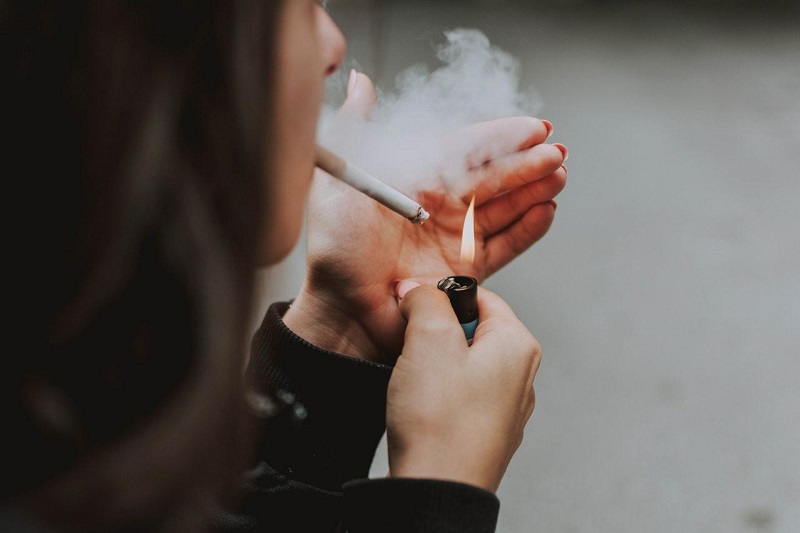 聚會(huì)被迫吸二手煙？用它就能解決煩惱！