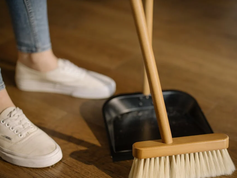 網(wǎng)民：為啥用了空氣凈化器，室內(nèi)還有灰塵？